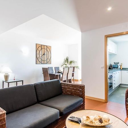 Superbe Appartement Spacieux Avec Terrasse Vue Piscine วิลาโมรา ภายนอก รูปภาพ