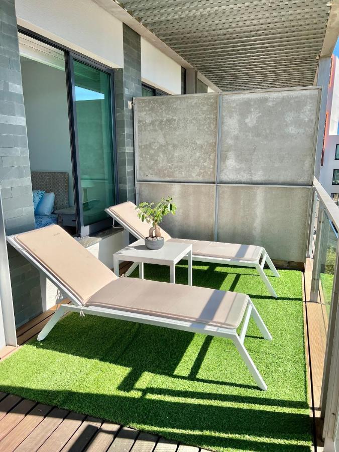 Superbe Appartement Spacieux Avec Terrasse Vue Piscine วิลาโมรา ภายนอก รูปภาพ